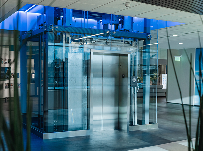 Modernizar ascensores es indispensable en el mundo moderno